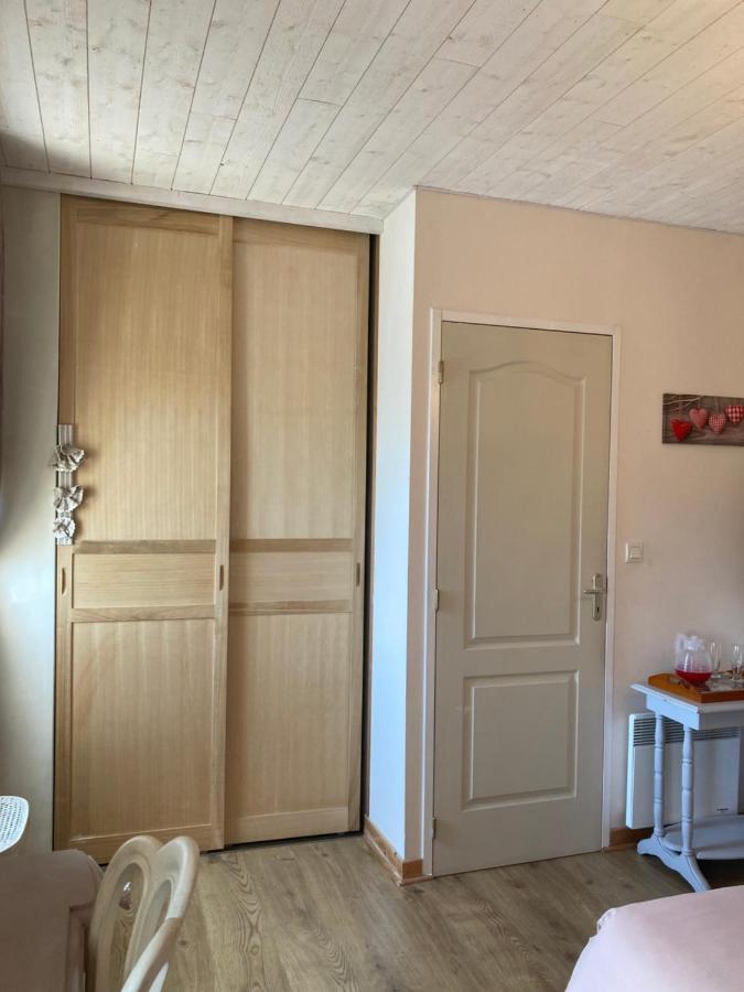 La Marine Louannec Apartamento Exterior foto